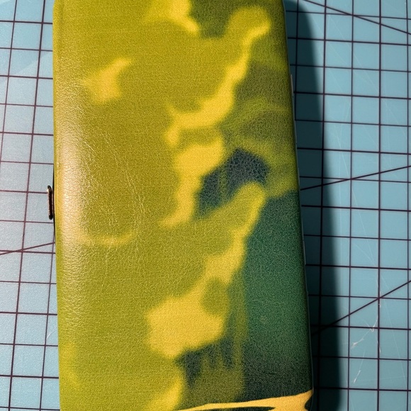 Scar Wallet - Picture 3 of 4